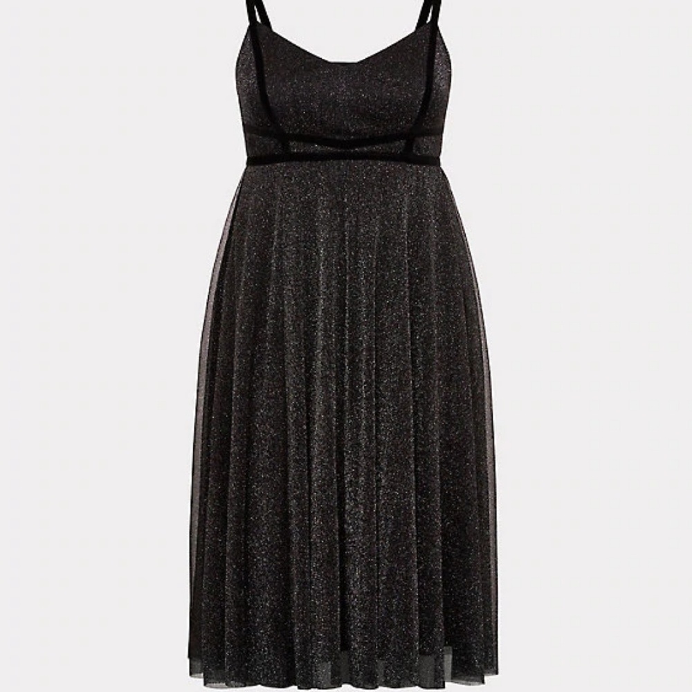 ❌ Sold / Torrid black shine mesh midi dress - Picture 5 of 5